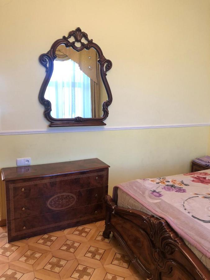 Valda Hotel On Tumanyan Vanadzor Extérieur photo